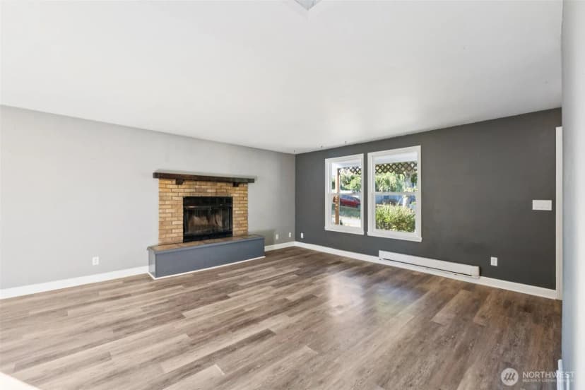 Property photo for 3521 50th Avenue Ne, Tacoma photo 6