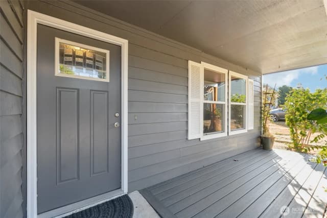 Property photo for 3521 50th Avenue Ne, Tacoma photo 3
