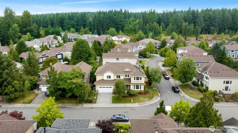 Property photo for 27836 Maple Ridge Way Se, Maple Valley photo 2