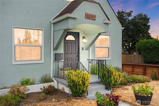 Property photo for 6247 S Lawrence Street, Tacoma photo 2