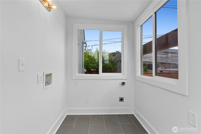 Property photo for 6247 S Lawrence Street, Tacoma photo 19
