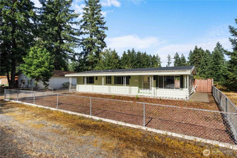 Property photo for 19905 65th Avenue E, Spanaway photo 4