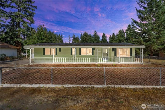 Property photo for 19905 65th Avenue E, Spanaway