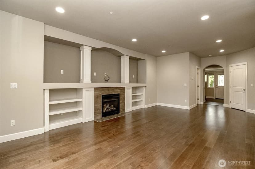 Property photo for 7728 Ne 151st Lane, Kenmore photo 6