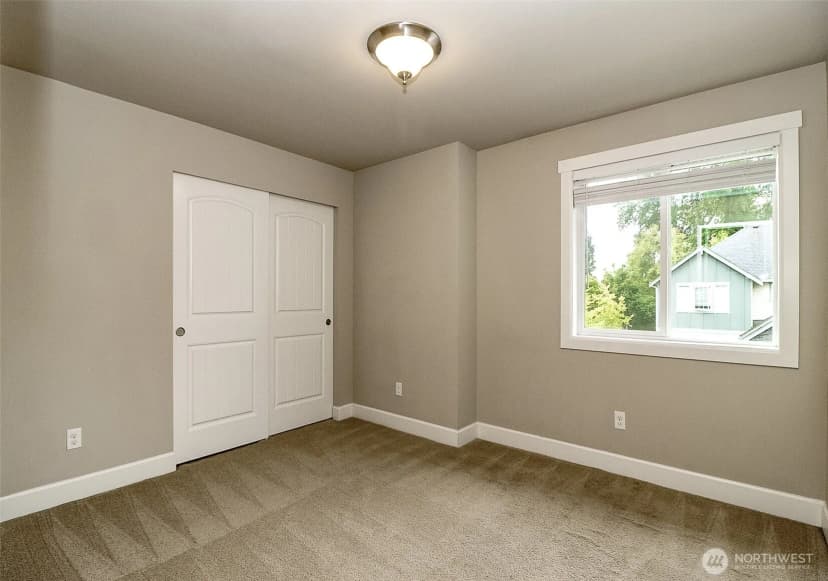 Property photo for 7728 Ne 151st Lane, Kenmore photo 25