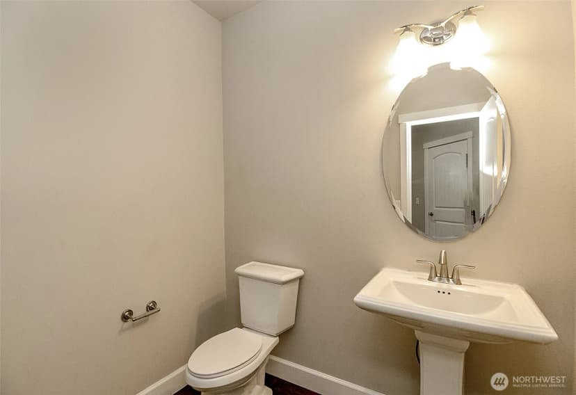 Property photo for 7728 Ne 151st Lane, Kenmore photo 15