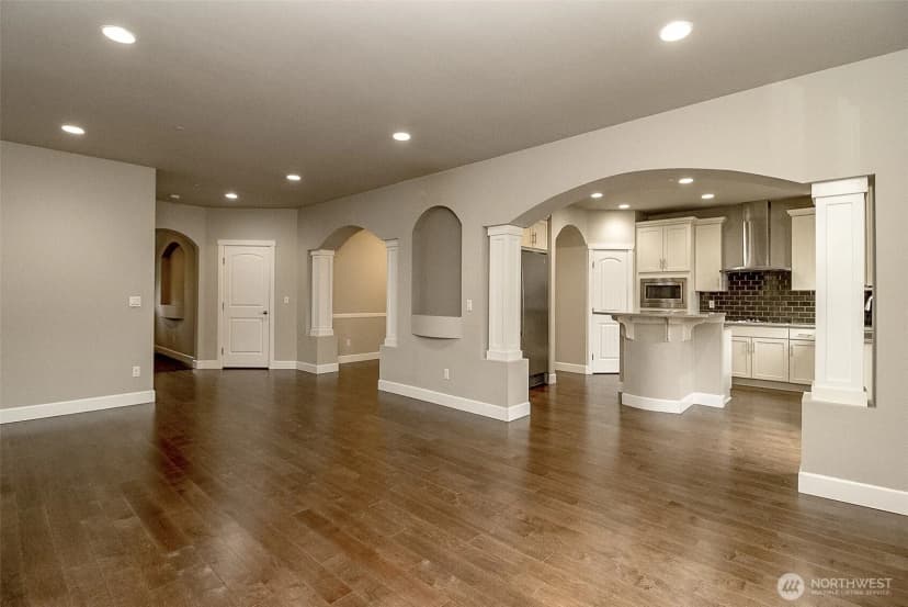 Property photo for 7728 Ne 151st Lane, Kenmore photo 8