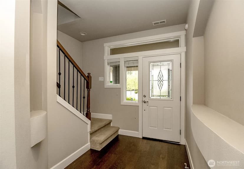 Property photo for 7728 Ne 151st Lane, Kenmore photo 4