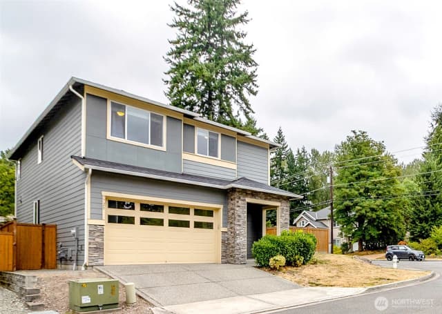 Property photo for 7728 Ne 151st Lane, Kenmore