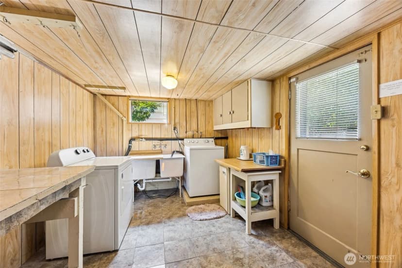 Property photo for 13237 8th Avenue Nw, Seattle photo 19