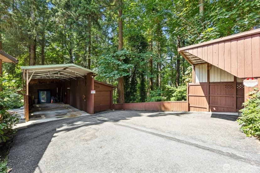 Property photo for 13237 8th Avenue Nw, Seattle photo 28