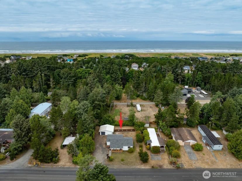 Property photo for 27909 M Pl, Ocean Park photo 2