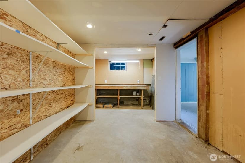 Property photo for 11027 Alton Avenue Ne, Seattle photo 19