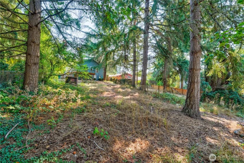 Property photo for 11027 Alton Avenue Ne, Seattle photo 23