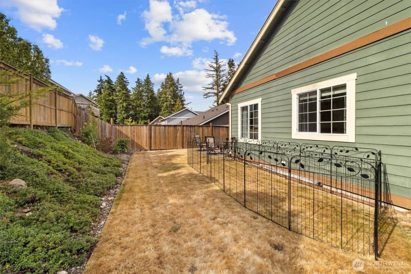 Property photo for 2519 Hewlett Court, Bellingham photo 25