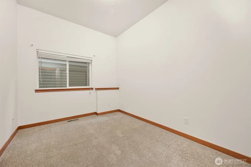 Property photo for 40 Morning Glory Drive, Bellingham photo 19