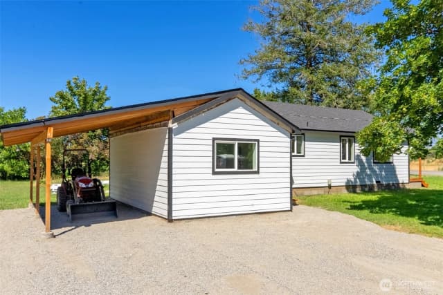 Property photo for 343 Conconully Road, Okanogan photo 3
