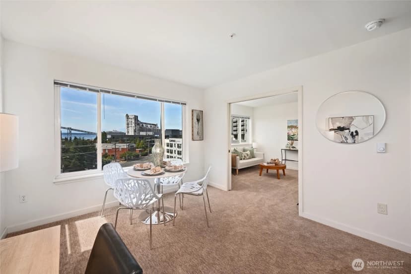 Property photo for 524 6th Avenue W #404, Seattle photo 6