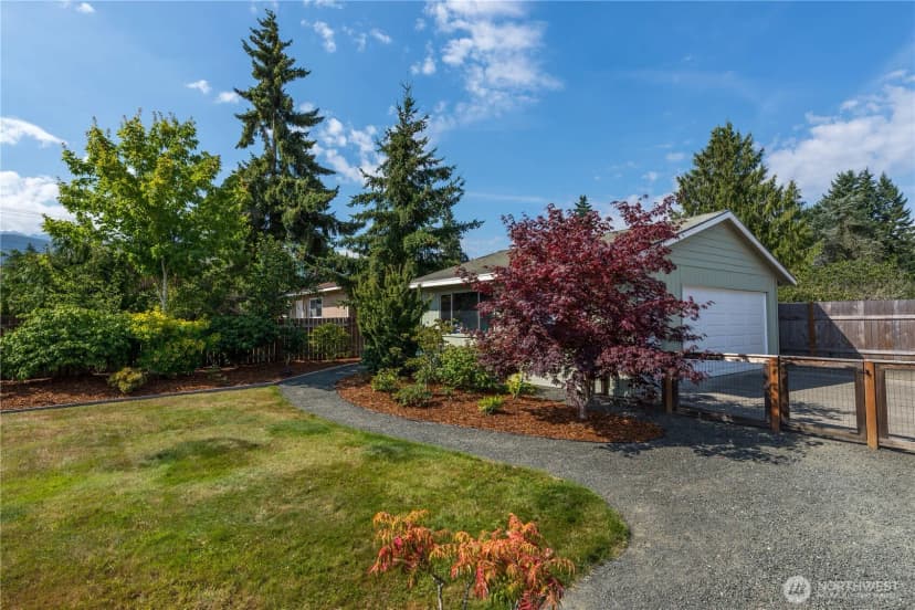 Property photo for 324 E Hillcrest Drive, Port Angeles photo 35