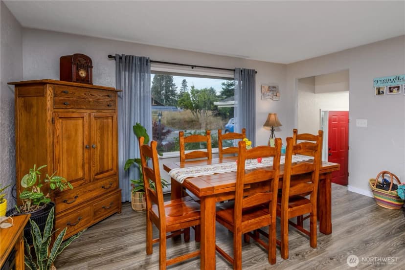 Property photo for 324 E Hillcrest Drive, Port Angeles photo 14