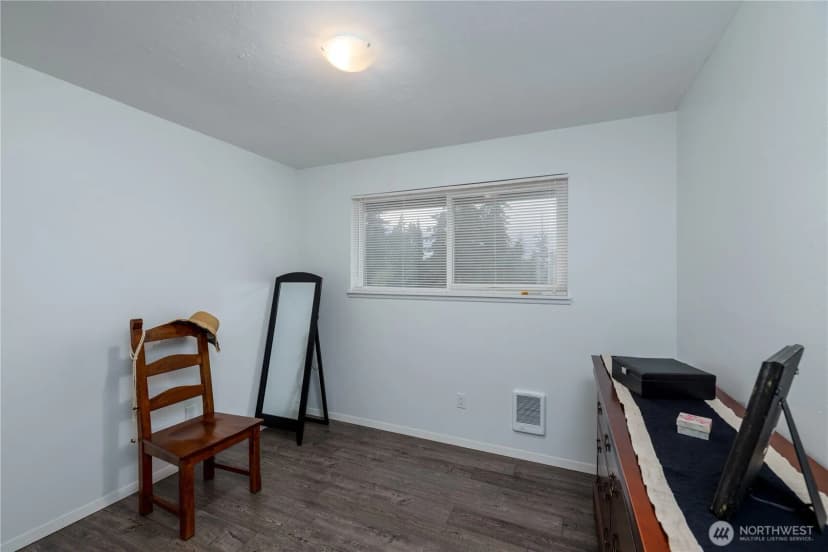 Property photo for 324 E Hillcrest Drive, Port Angeles photo 28