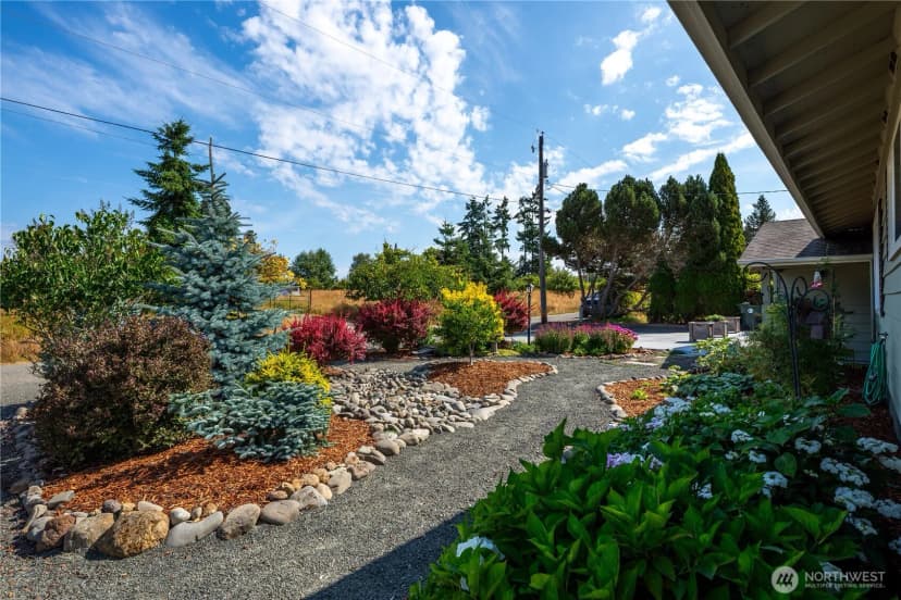 Property photo for 324 E Hillcrest Drive, Port Angeles photo 36