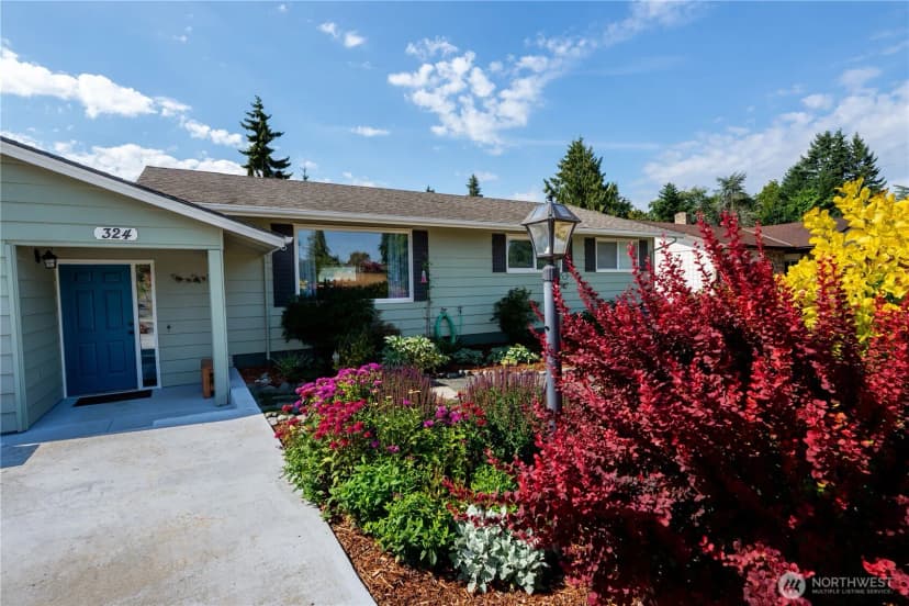 Property photo for 324 E Hillcrest Drive, Port Angeles photo 3