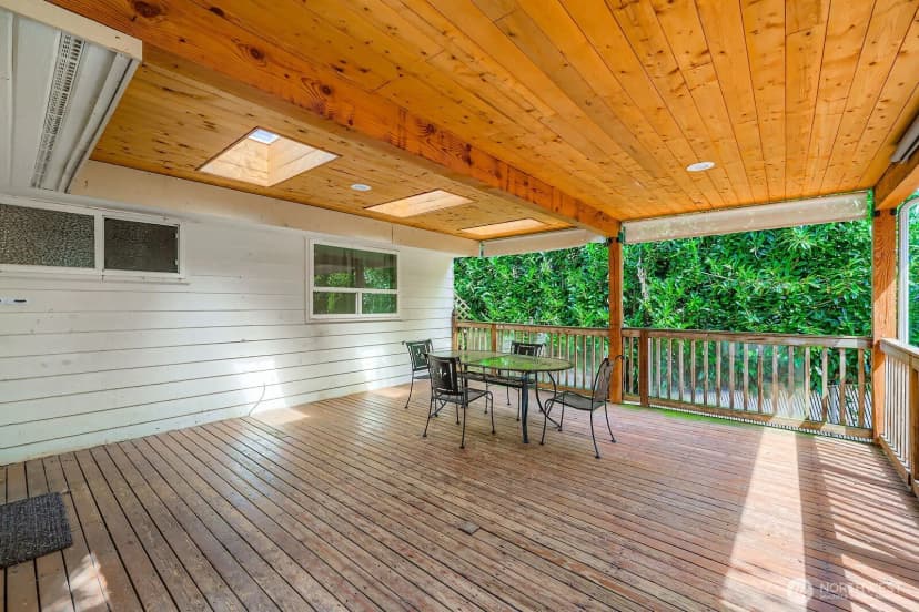 Property photo for 12432 103rd Avenue Ne, Kirkland photo 27