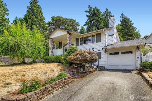 Property photo for 12432 103rd Avenue Ne, Kirkland