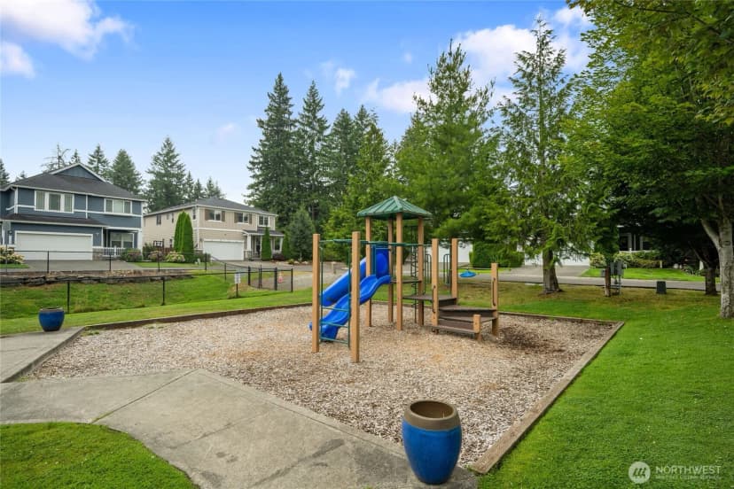 Property photo for 27481 209th Court Se, Maple Valley photo 3