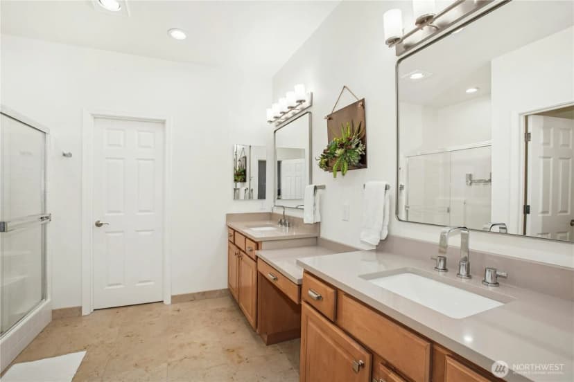 Property photo for 22864 Ne 130th Street, Redmond photo 11