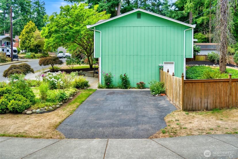 Property photo for 6007 189th Place Sw, Lynnwood photo 11