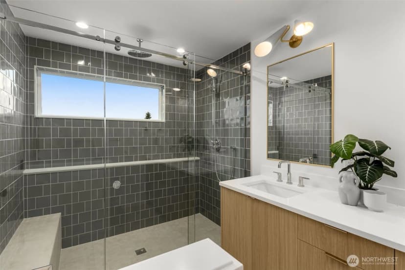 Property photo for 315 Nw 86th Street, Seattle photo 13