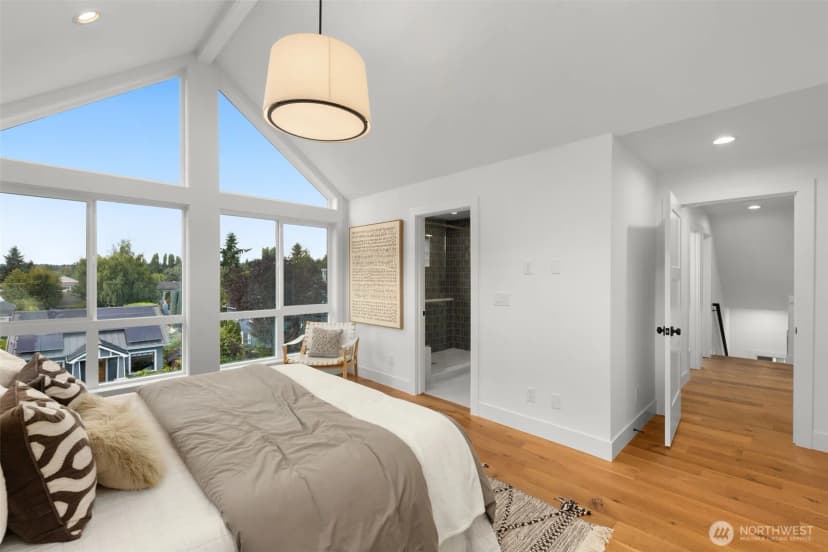 Property photo for 315 Nw 86th Street, Seattle photo 11