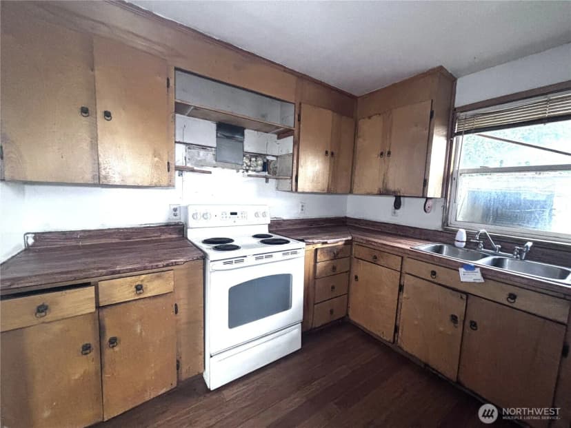 Property photo for 937 Corbaley Pl, Wenatchee photo 12