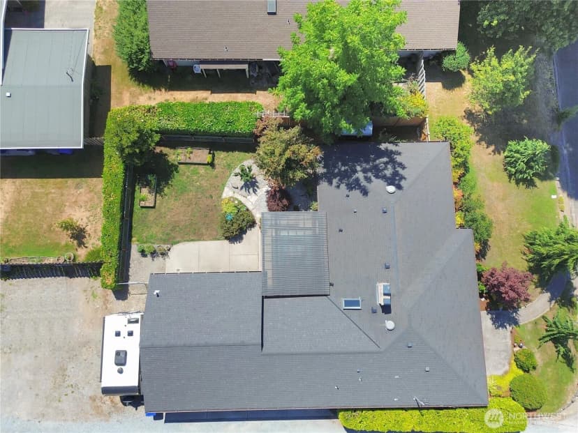 Property photo for 611 13th St Sw, Puyallup photo 25