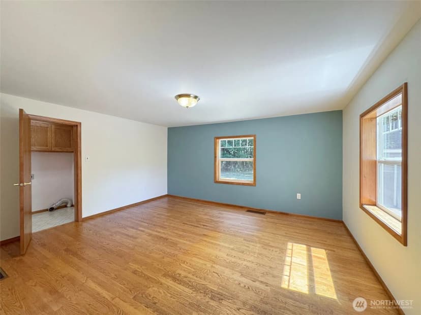Property photo for 1703 S Golf Course Road, Port Angeles photo 14