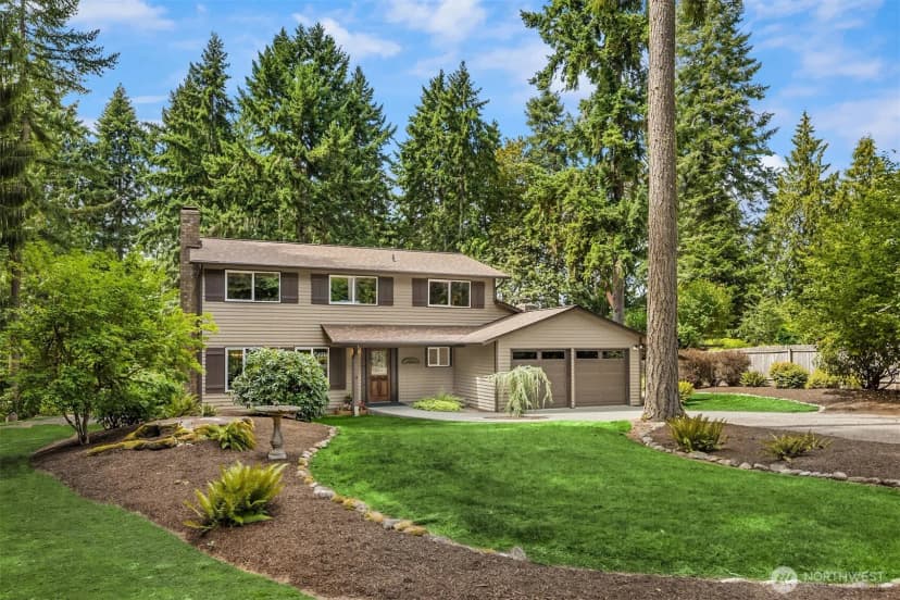 Property photo for 4539 Blakely Heights Drive Ne, Bainbridge Island photo 2