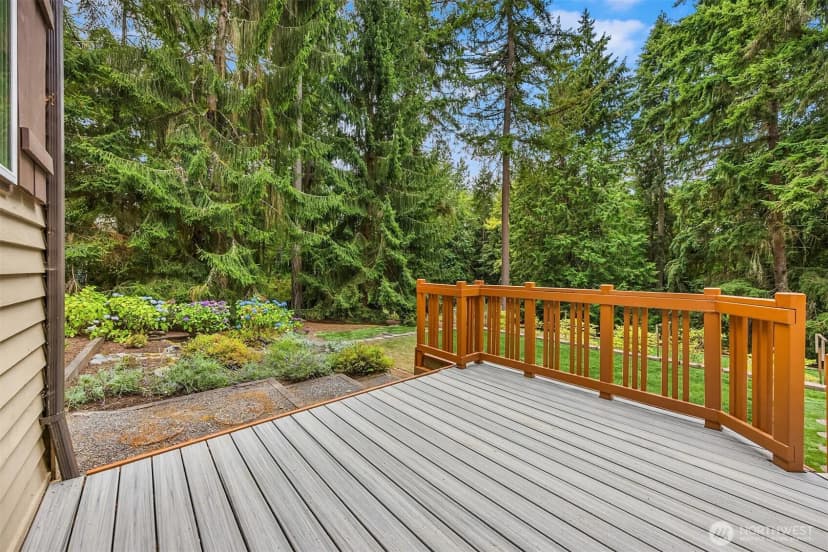 Property photo for 4539 Blakely Heights Drive Ne, Bainbridge Island photo 19