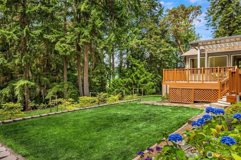 Property photo for 4539 Blakely Heights Drive Ne, Bainbridge Island photo 32