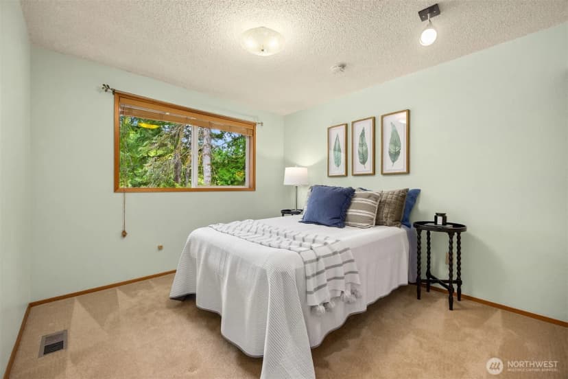 Property photo for 4539 Blakely Heights Drive Ne, Bainbridge Island photo 29