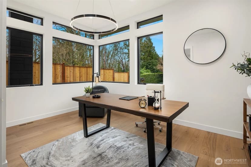 Property photo for 422 98th Avenue Ne, Bellevue photo 14