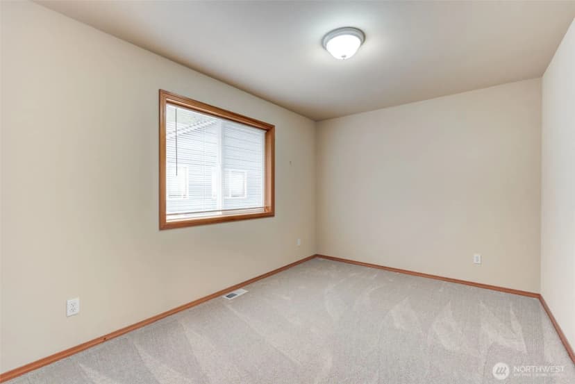Property photo for 14514 20th Avenue W, Lynnwood photo 28