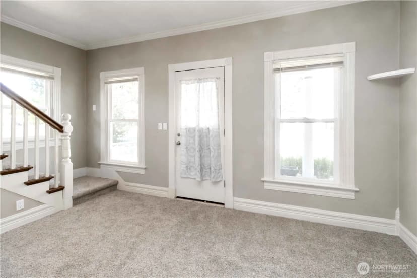 Property photo for 815 N Pearl Street, Centralia photo 13