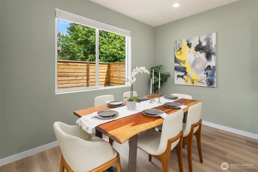 Property photo for 1510 Hollow Dale Place #e, Everett photo 17