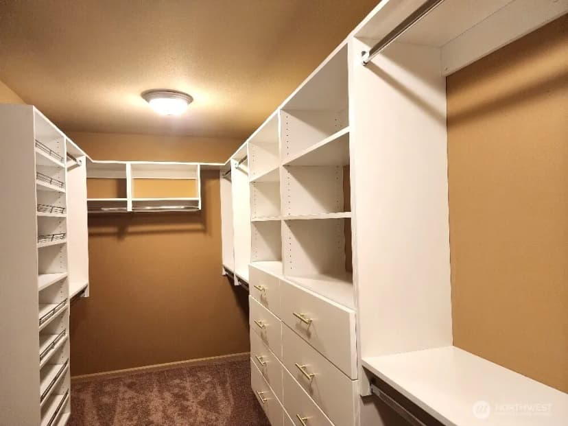 Property photo for 16200 Parkside Way Se, Renton photo 19