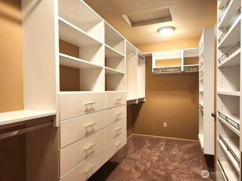 Property photo for 16200 Parkside Way Se, Renton photo 20