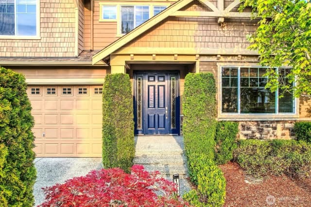 Property photo for 16200 Parkside Way Se, Renton photo 2