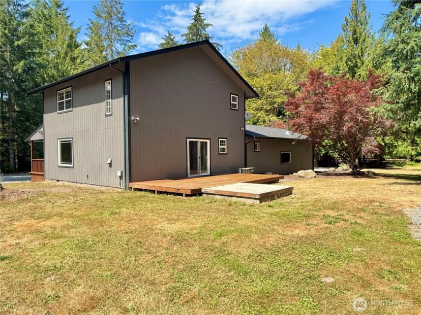 Property photo for 9320 395th Street E, Eatonville photo 28