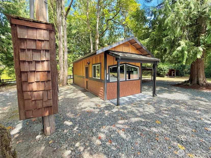 Property photo for 9320 395th Street E, Eatonville photo 32
